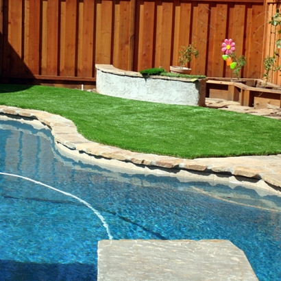 Synthetic Turf DeSoto Texas Lawn Fountans Back Yard